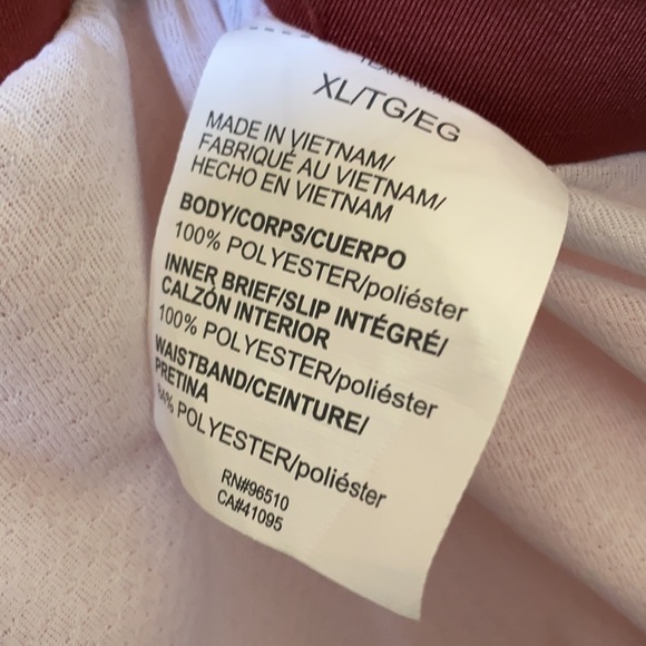 Under Armor Athletic Shorts Heat Gear with Attached… - Picture 7 of 11